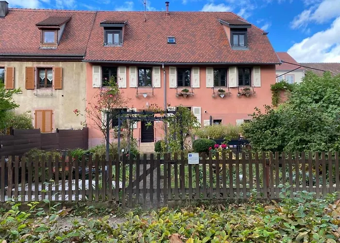 D'hote Chez Helene Bed & Breakfast